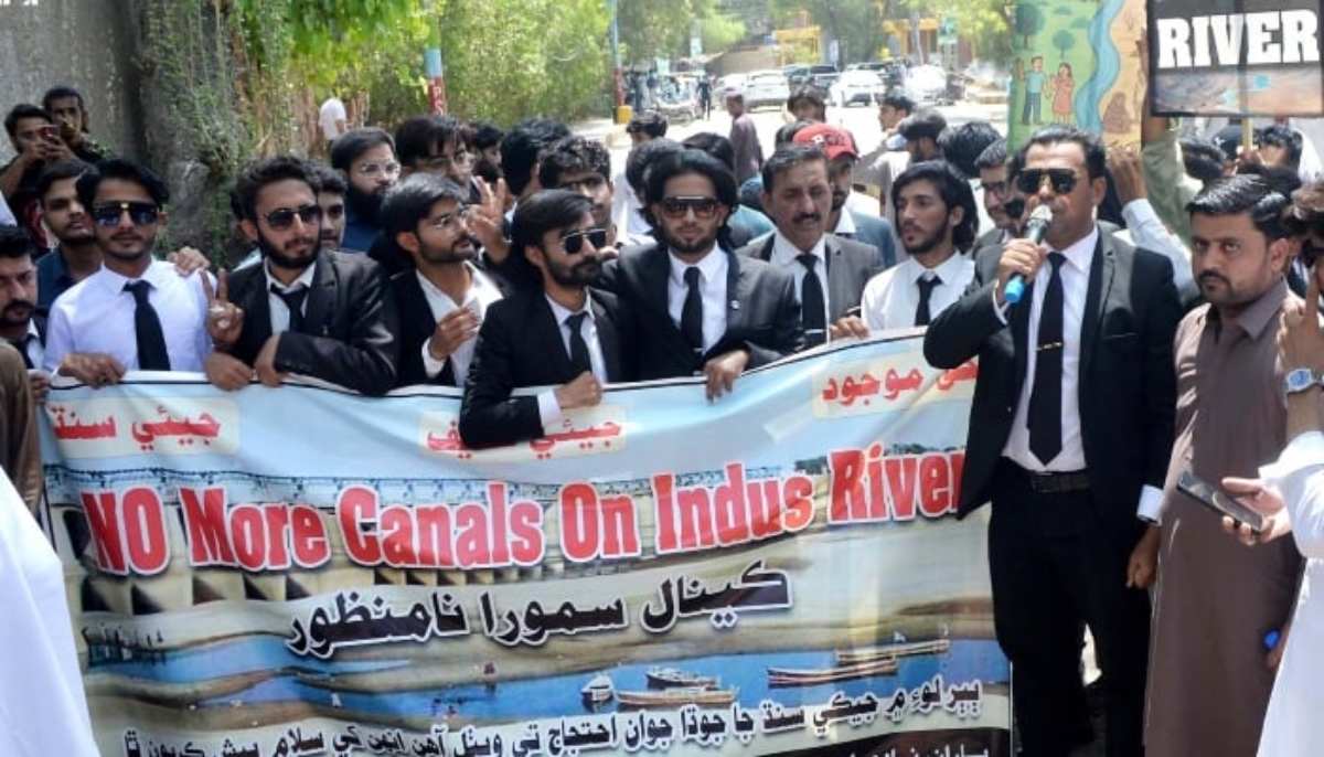 Law students stage a protest against proposed construction of canals over River Indus outside the Hyderabad Press Club in Hyderabad on April 24, 2025. — INP