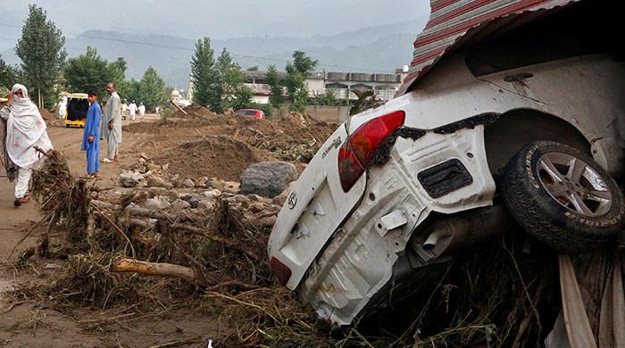 Over 350 dead as rescue operations continue across northern Pakistan