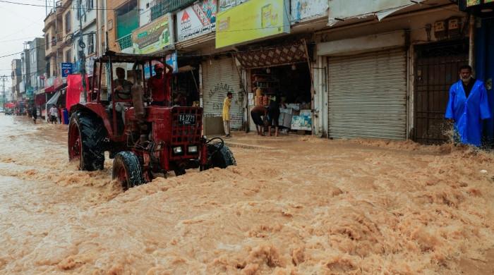 Streets, homes submerged as heavy rains batter Karachi for third day
