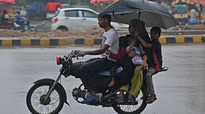 Karachi weather forecast for today