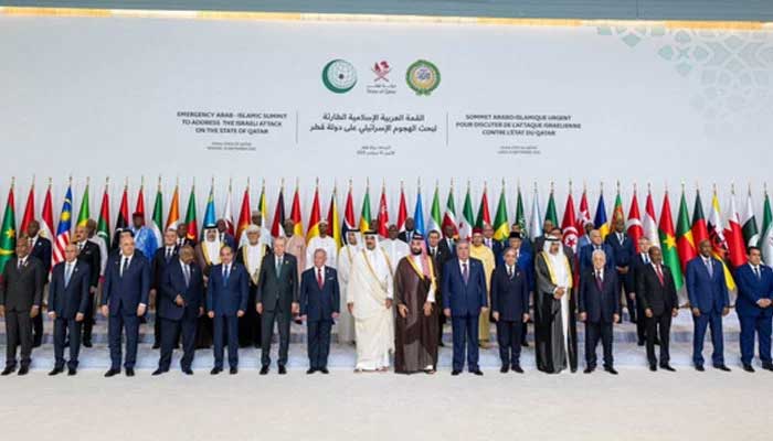 Attendees of the emergency Arab-Islamic leaders summit to discuss the Israeli attack on Hamas on Qatari territory, pose for a family photo, in Doha, Qatar, September 15, 2025. —X@QNAEnglish