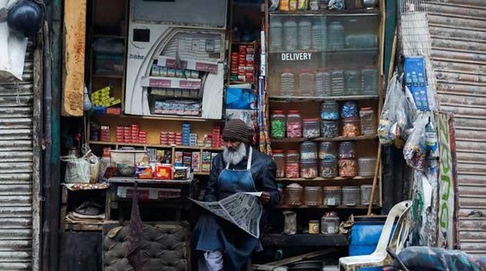 ADB warns of inflation hike to 6%, forecasts Pakistan's GDP growth at 3% in FY26