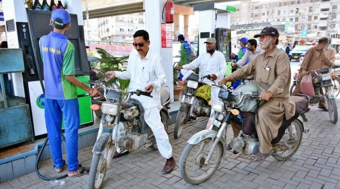 Govt announces Rs4.07 per litre hike in petrol price