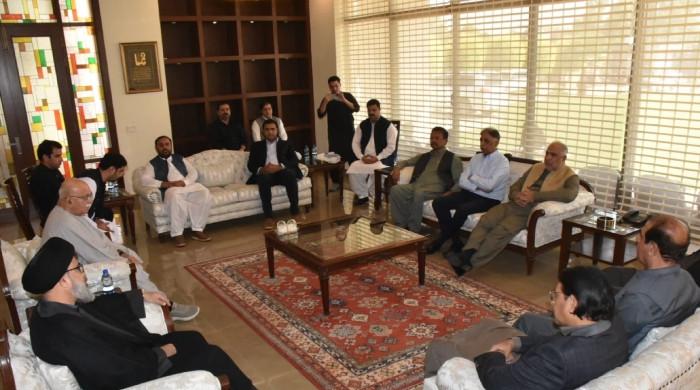 Opposition alliance urges dialogue amid Pakistan-Afghanistan skirmishes