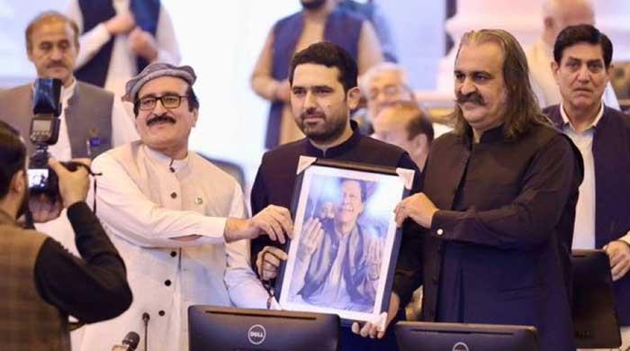 PTI's Afridi elected KP CM despite opposition's boycott over 'unlawful' process