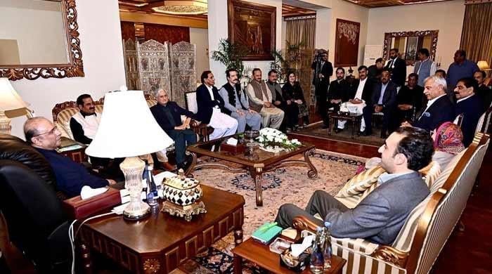 PPP's AJK govt within reach as PTI forward bloc members jump ship