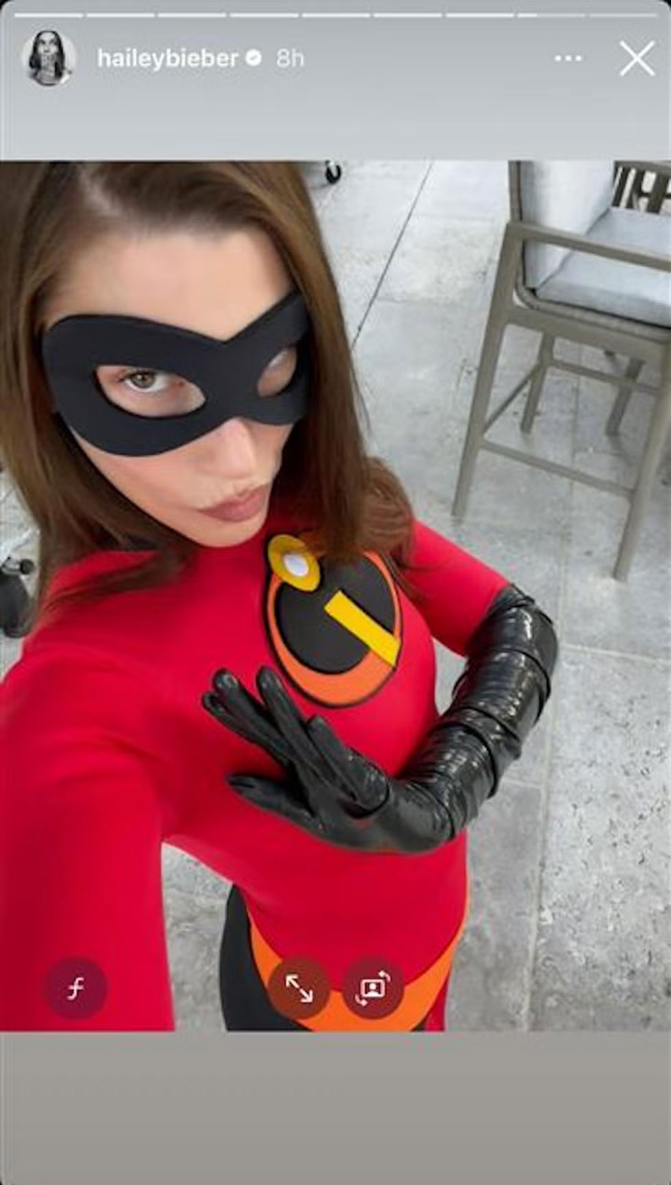 Justin Bieber drops Halloween snaps on social media
