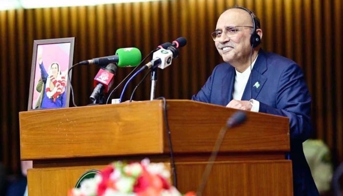 President Asif Ali Zardari addressing the Joint Session of the Parliament at the beginning of the 2nd Parliamentary Year at Parliament House in Islamabad on March 10, 2025. — APP