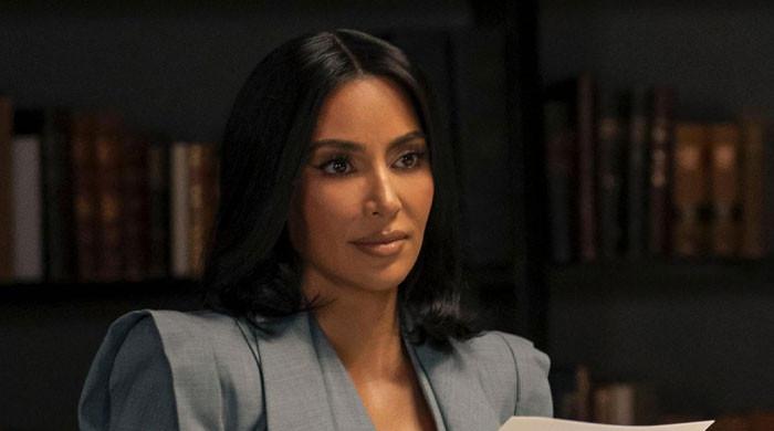 Kim Kardashian blasts psychics after failing bar exam