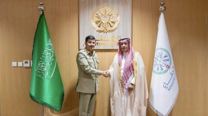 Pakistan, Saudi Arabia vow to bolster cooperation under strategic defence pact