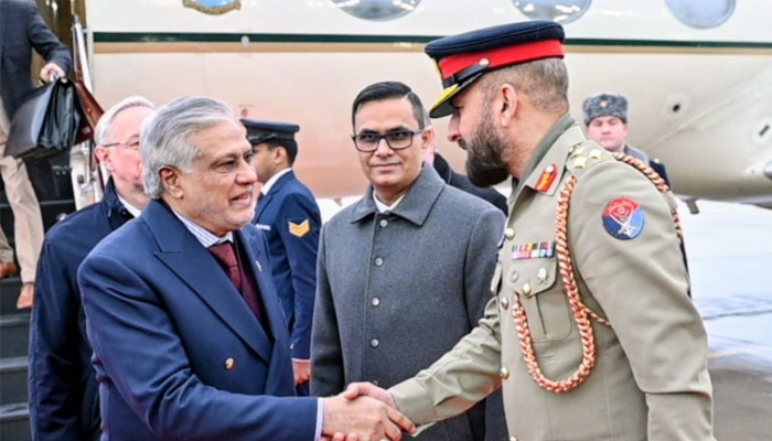 Deputy Prime Minister and Foreign Minister Ishaq Dar arrives in Moscow, Russia, November 17, 2025. — Radio Pakistan