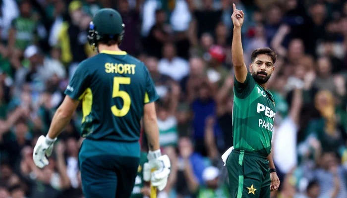 Pakistans Haris Rauf (right) celebrates taking a wicket during their second T20I against Australia at the Sydney Cricket Ground in Sydney on November 16, 2024. — X/@TheRealPCB