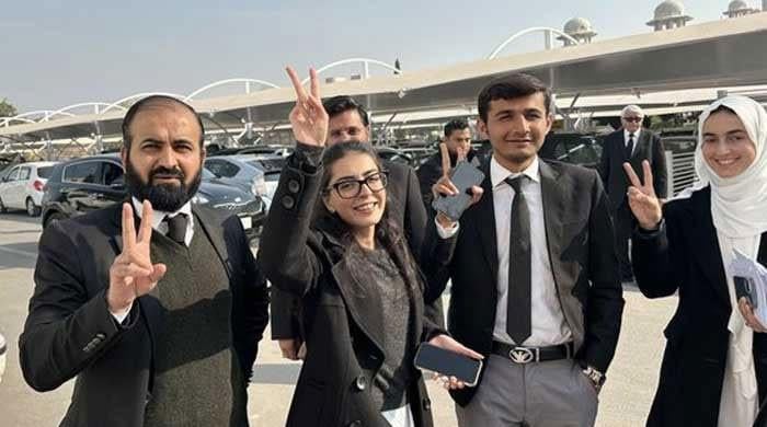 IHC grants protective bail to Imaan Mazari, husband Chattha in 'terror case'
