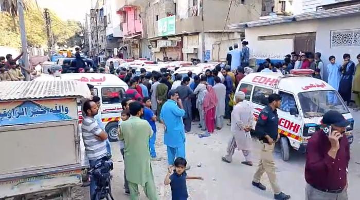 Death toll hits 16 in Karachi's Soldier Bazaar blast as debris removal begins