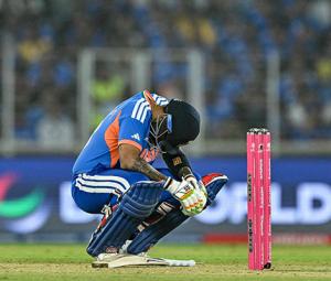 T20 World Cup: 'India lack unity, which is why they lost so badly'