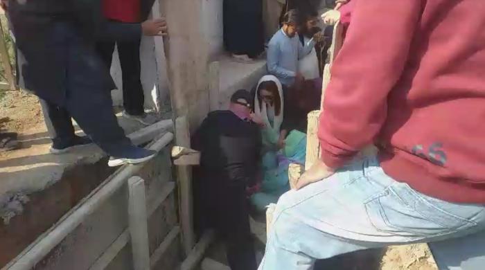 Imran's sister Noreen injured after fall at construction site in Rawalpindi