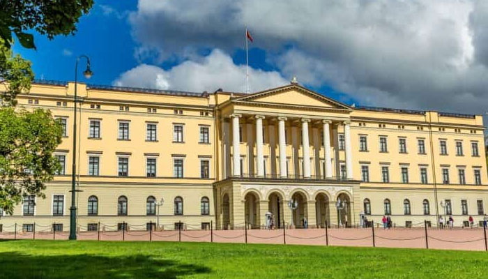 King admitted in hospital: Royal family issues statement