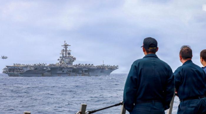 Iran warns of imminent operations against US forces amid escalating tensions over Hormuz