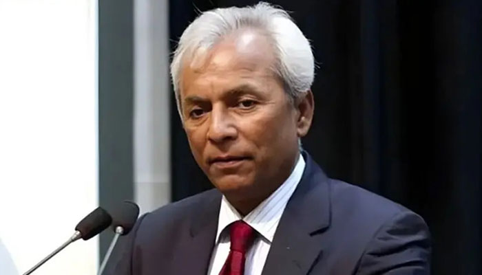 Pakistan Muslim League-Nawaz (PML-N) senior leader Nihal Hashmi addresses an event. — APP/File