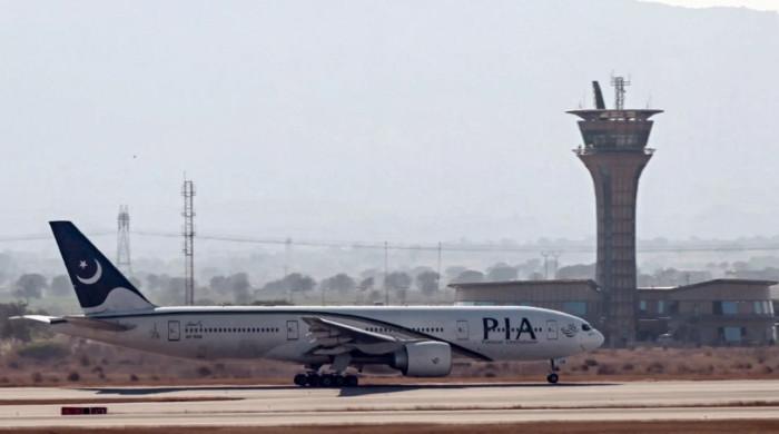 Airlines asked to fly from Pakistan with minimum fuel amid supply chain concerns