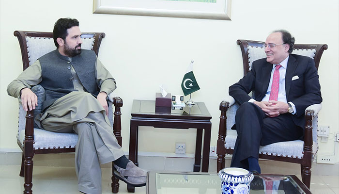 Khyber Pakhtunkhwa Chief Minister Sohail Afridi meets Finance Minister Senator Muhammad Aurangzeb at the Finance Division, Islamabad, on March 31, 2026. — X/@Financegovpk