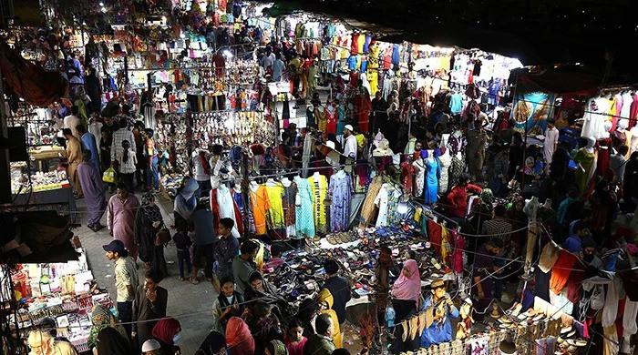 Sindh enforces early closures of markets, hotels amid Mideast-driven fuel crisis