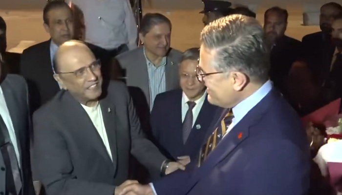 President Asif Ali Zardari receives a warm welcome upon his arrival in Changsu, China, on April 26, 2026. — Screengrab via X@PresOfPakistan