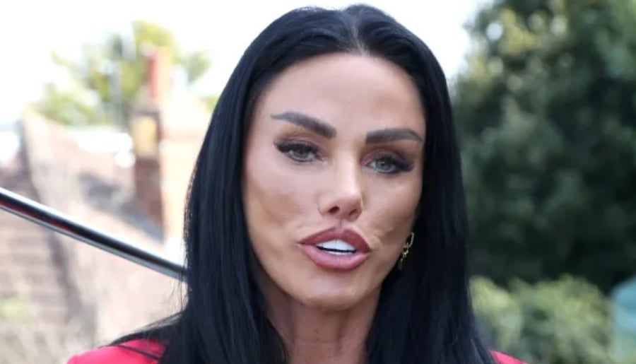 Andrews married Price just after 10-day whirlwind romance