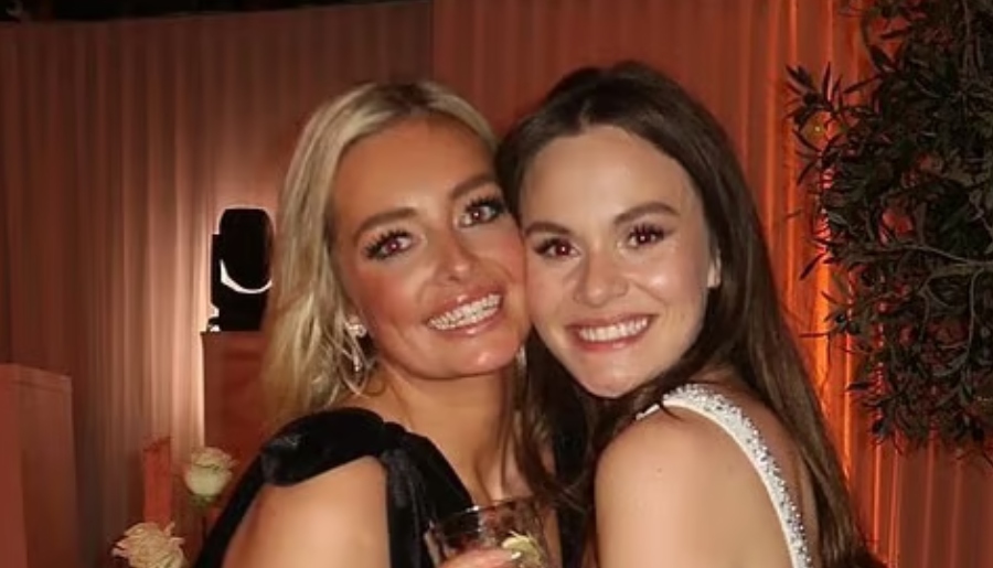 From Adams side, his younger sister Bethany was reportedly the only family member who attended the wedding