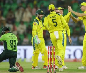 Australia beat Pakistan in second ODI to level series 1-1