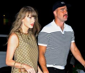 Travis Kelce celebrates fiancée Taylor Swift's brand new release