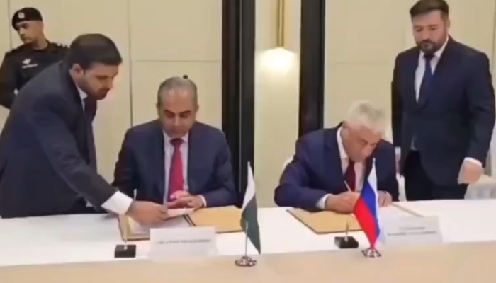 Interior Minister Mohsin Naqvi and his Russian counterpart, Vladimir Kolokoltsev, sign agreements on the sidelines of a Shanghai Cooperation Organisation conference in Bishkek, Kazakhstan on June 6, 2026. — X@MOIofficialGoP