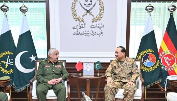 Bahrain National Guard Commander General Shaikh Mohammad Bin Isa Bin Salman Al Khalifa (left) meets Field Marshal Asim Munir at GHQ, Rawalpindi, June 9, 2026. — ISPR