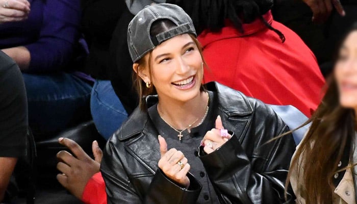 Hailey Bieber shows off game day look as Knicks marks major victory