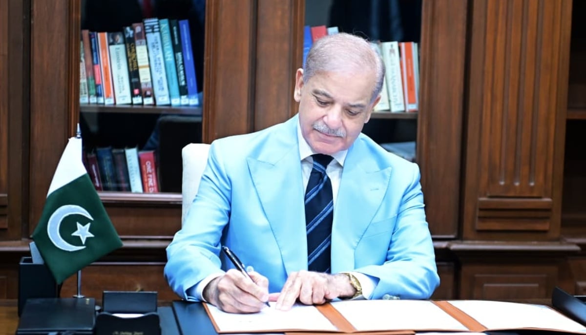 Prime Minister Shehbaz Sharif signs the Islamabad Memorandum of Understanding as mediator, formally sealing the peace agreement between Iran and the US, in Islamabad, June 18, 2026. — X/@PakPMO