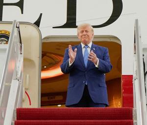 Trump unveils Qatari 747 ahead of joining Air Force One fleet