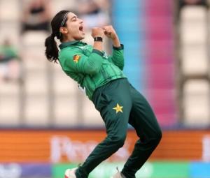 Women's T20 World Cup: Pakistan restrict Bangladesh to modest total