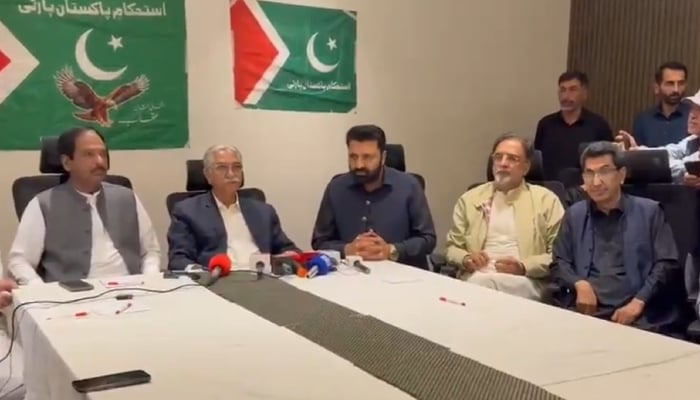 Istehkam-e-Pakistan Party (IPP) and Pakistan Peoples Party (PPP) leaders address a joint press conference in Gilgit, June 21, 2026. — X/@PPP_Org