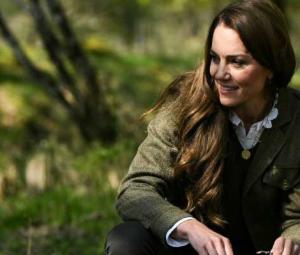 Kate Middleton's post sparks reaction from renowned author