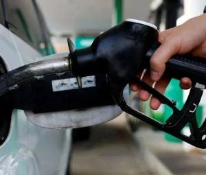 Fuel prices remain unchanged as govt adjusts levies
