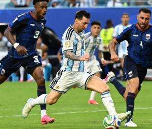 Argentina advance after Cape Verde World Cup scare, Egypt through