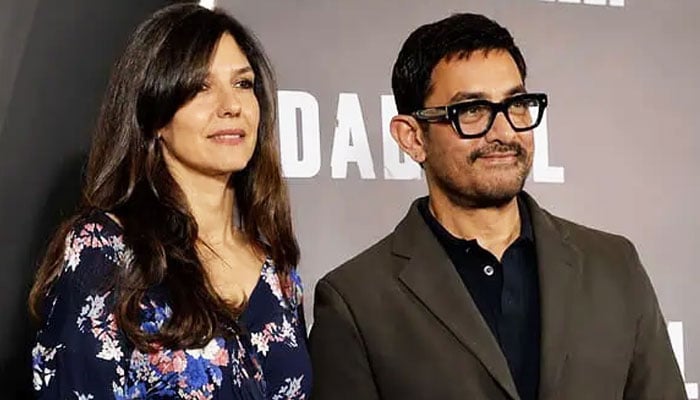 Aamir Khan, Gauri Spratts first wedding photo is finally out: See