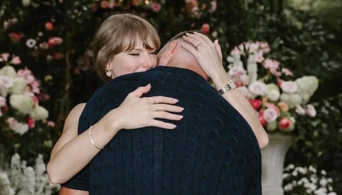 Taylor Swift receives tragic news the same day as her wedding to Travis Kelce
