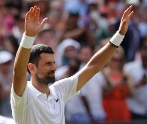 Djokovic makes Wimbledon history to reach quarter-finals