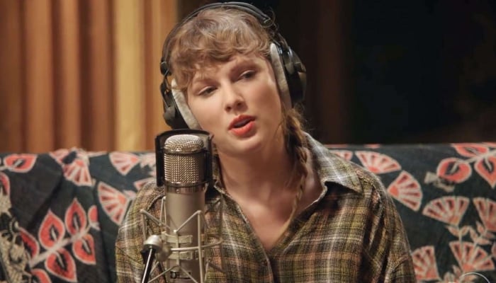 Taylor Swift excites fans for new music with new update amid wedding buzz