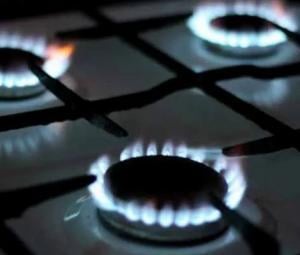 Govt keeps gas prices unchanged despite Ogra reduction