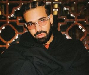 Drake fulfills one lucky fan's dream with special gesture