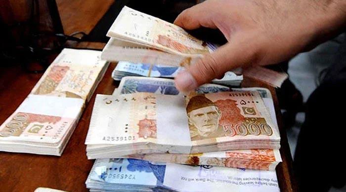 Pakistan's trillion-rupee interest burden to persist beyond 2028 riba deadline