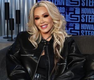 Bunnie Xo fuels romance buzz with viral PDA amid Jelly Roll divorce