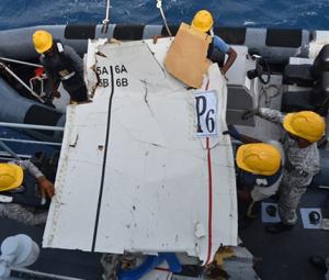 Pakistan Navy, PMSA find wreckage of missing cargo aircraft off Ormara coast